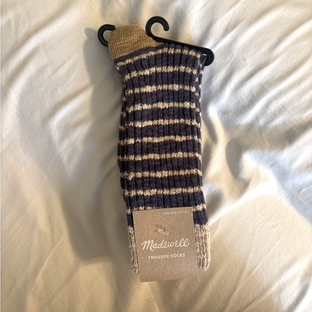 NWT Madewell Navy and Cream Striped Trouser Socks